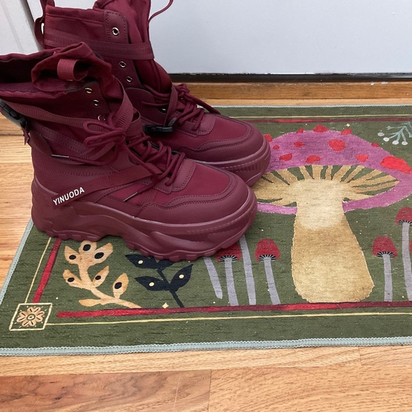 YINUODA deep plum, chunky sole fashion boots - Picture 1 of 16